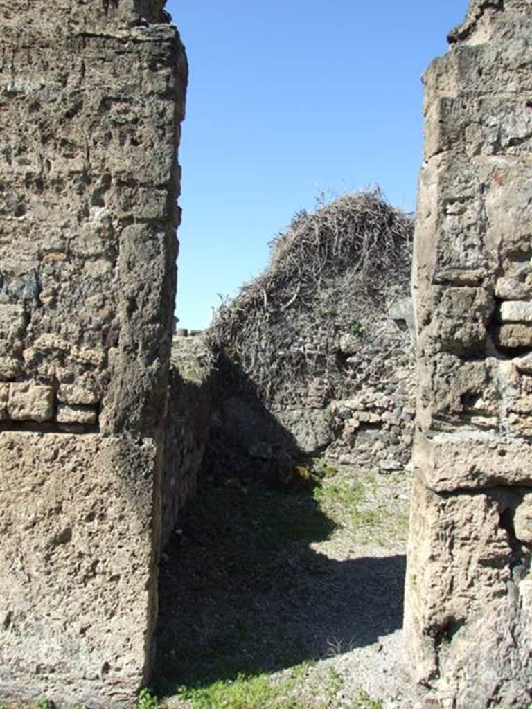 VIII.3.4 Pompeii. March 2009. Doorway to Room 8, Cubiculum.