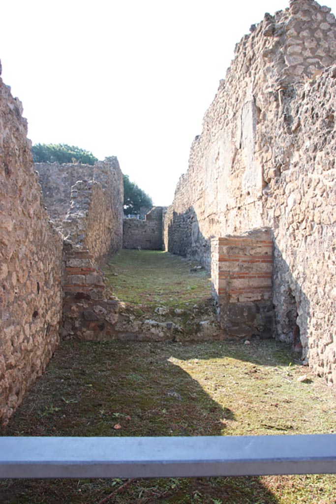 VIII.3.6 Pompeii. October 2022.
Looking towards rear, south, wall of shop. Photo courtesy of Klaus Heese.