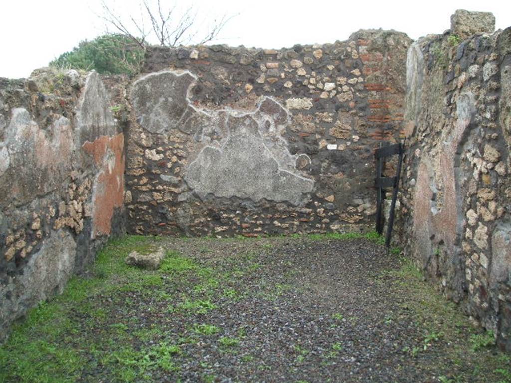VIII.3.19 Pompeii. December 2004. East wall.