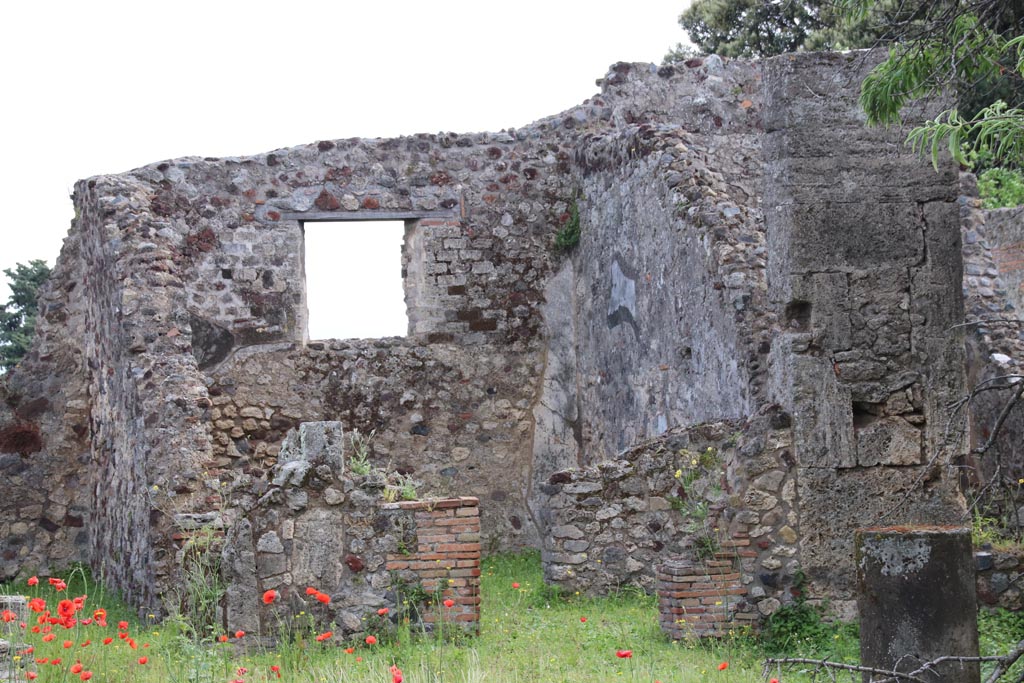 VIII.3.31 Pompeii. May 2024.
Large exedra with window and antechamber, on east side of the peristyle, taken across the wall of VIII.3.29. Photo courtesy of Klaus Heese.