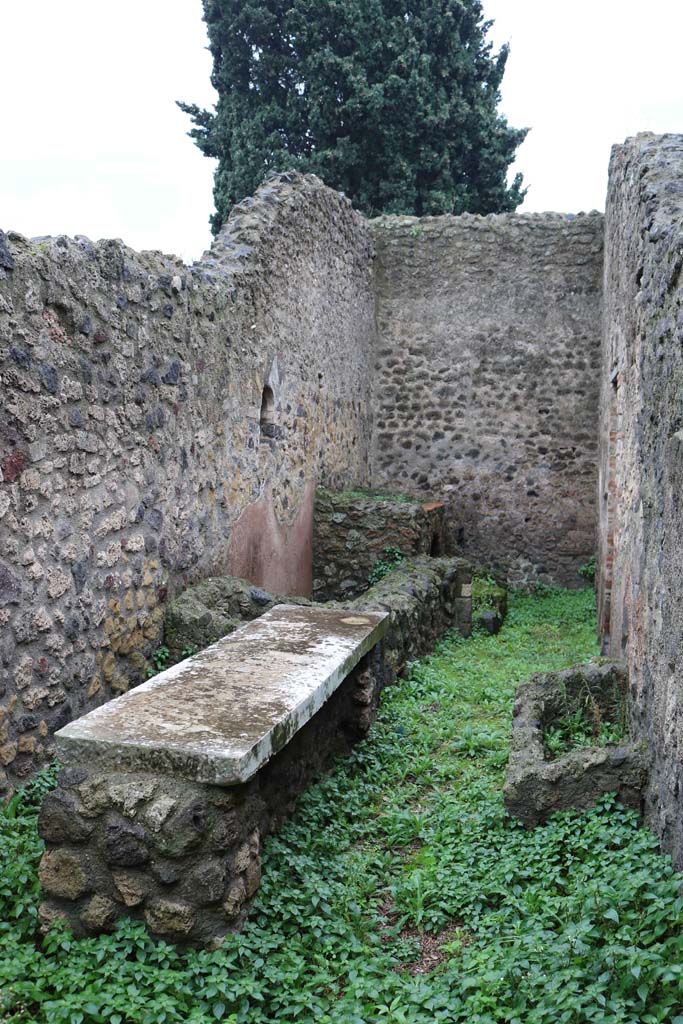 VIII.4.4, Pompeii. December 2018.
Room 7, looking south in kitchen. Photo courtesy of Aude Durand.