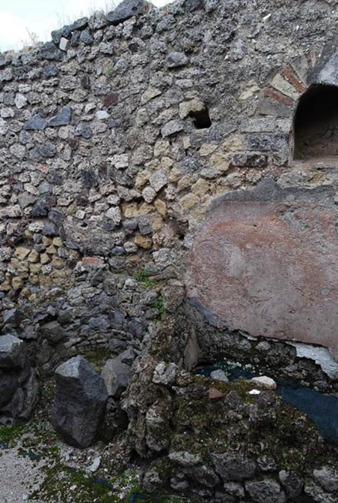 VIII.4.4 Pompeii. April 2009. Looking towards east wall, site of boiler and niche.
Photo courtesy of Nicolas Monteix.