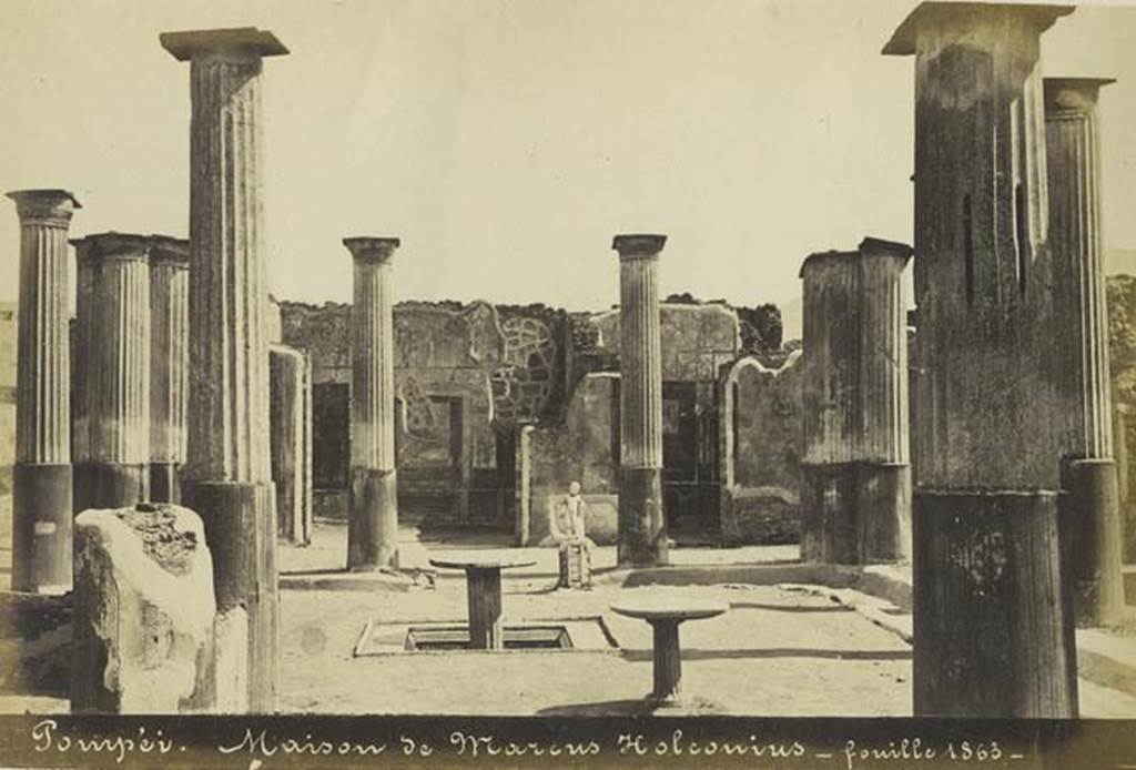 VIII.4.4 Pompeii. Undated photograph by Mauri, numbered 013. Looking south across peristyle area from north portico. Photo courtesy of Rick Bauer.