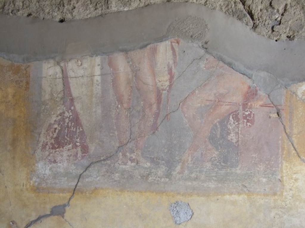 VIII.4.4 Pompeii. March 2009. Room 4. South wall. Wall painting of Alcestis, on left, Hercules, in the centre, recognisable by the lion skin, Admetus, sitting on the right. See Carratelli, G. P., 1990-2003. Pompei: Pitture e Mosaici. Roma: Istituto della enciclopedia italiana. See also Helbig, W., 1868. Wandgemälde der vom Vesuv verschütteten Städte Campaniens. Leipzig: Breitkopf und Härtel. (1149).