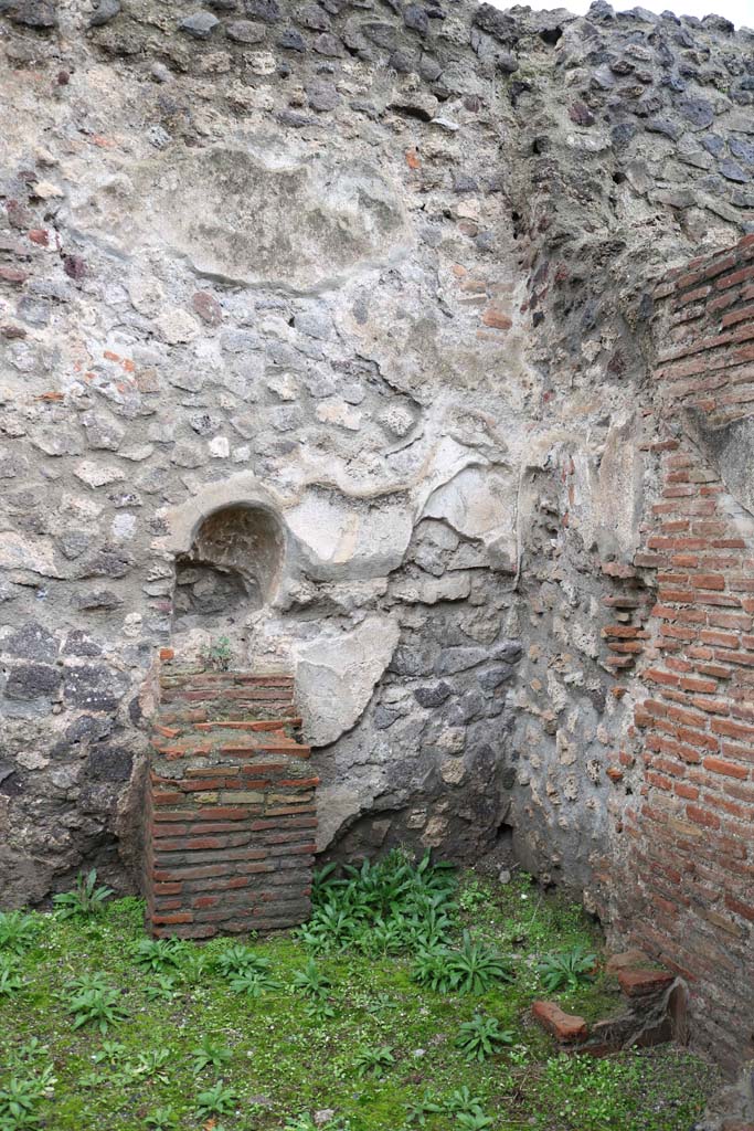 VIII.4.12, Pompeii. December 2018.
Looking towards north-west corner of kitchen. Photo courtesy of Aude Durand.
