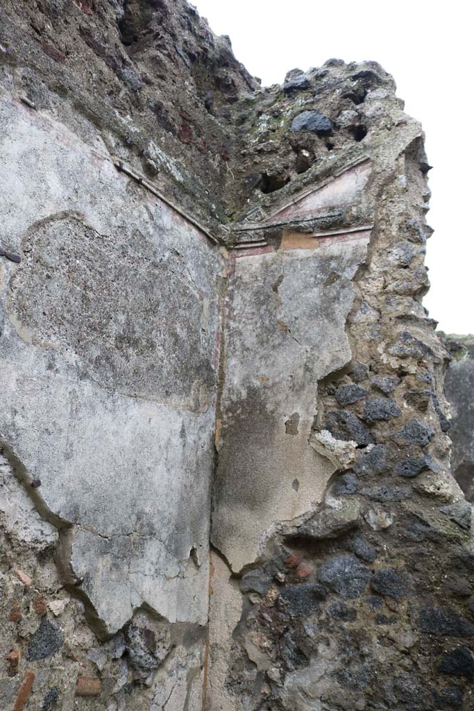 VIII.4.12 Pompeii. December 2018.
Detail of remaining stucco and vaulted ceiling cornice from the northern cubiculum along the eastern side of the peristyle.
Photo courtesy of Aude Durand.
Our thanks to Sara Bossi for identifying this location for us.