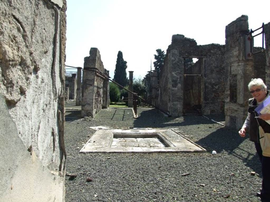 VIII.4.15 Pompeii. March 2009. Room 1. Atrium. Looking south through entrance fauces .