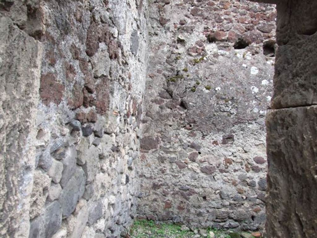 VIII.4.19 Pompeii. Shop and rooms. December 2007. Kitchen at end of narrow corridor.