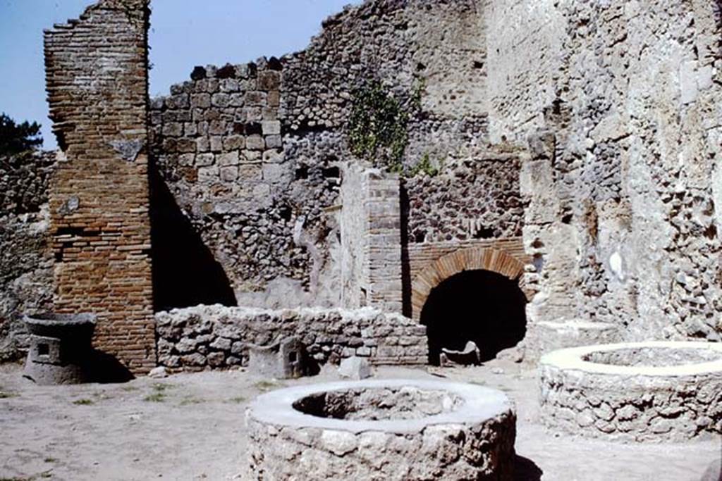 VIII.4.27 Pompeii. 1966. Looking west to oven. Photo by Stanley A. Jashemski.
Source: The Wilhelmina and Stanley A. Jashemski archive in the University of Maryland Library, Special Collections (See collection page) and made available under the Creative Commons Attribution-Non Commercial License v.4. See Licence and use details.
J66f0184
