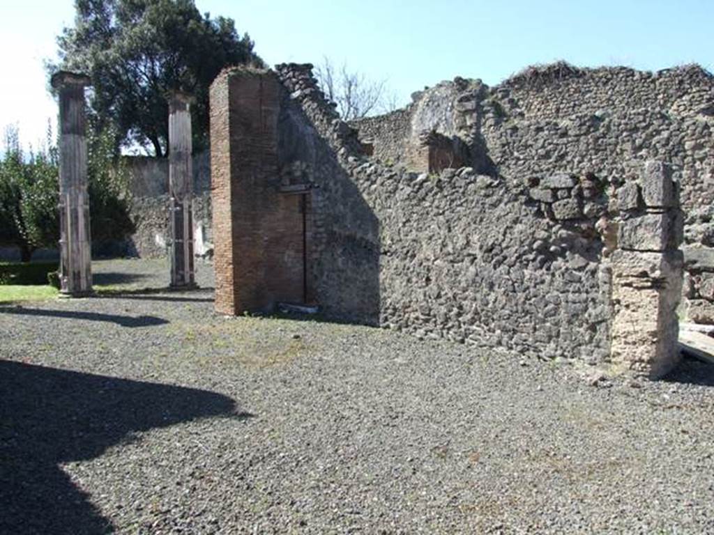 VIII.5.2 Pompeii. March 2009. Room 7. Tablinum. West wall.