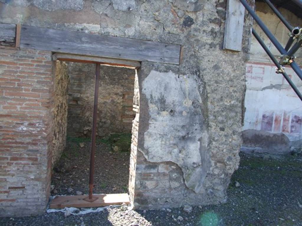 VIII.5.2 Pompeii. March 2009. Doorway to Room 9.