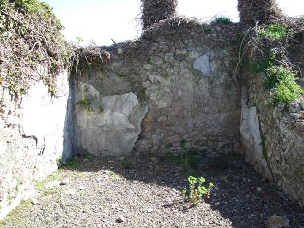 VIII.5.5 Pompeii. March 2009. Room 35. Cubiculum. Looking east.