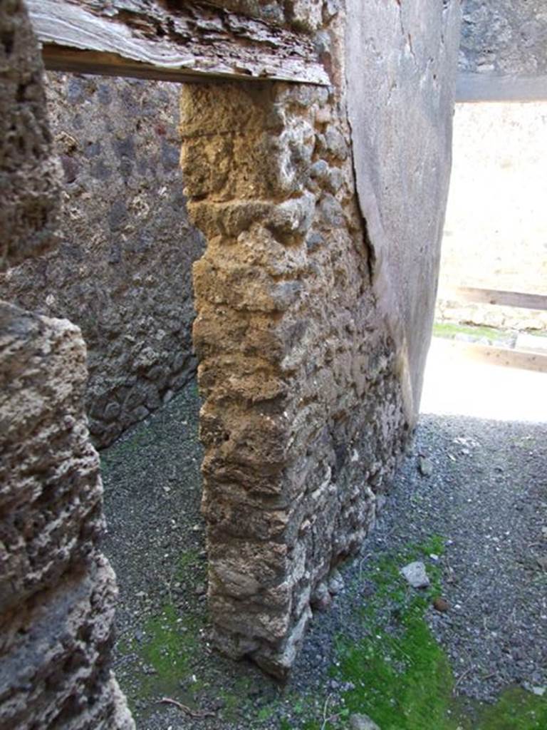 VIII.5.9 Pompeii. March 2009. Doorway to Room 14. Small room.