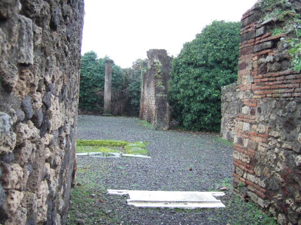 VIII.5.9 Pompeii. December 2005. Atrium, looking south west.