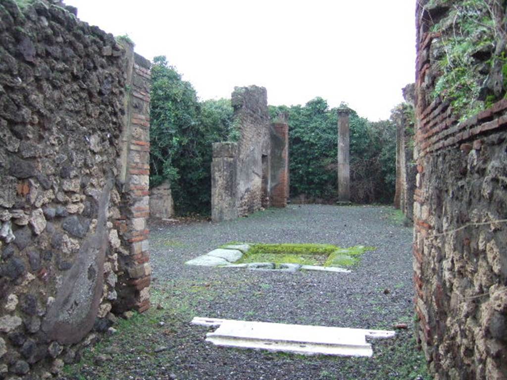 VIII.5.9 Pompeii. December 2005. Atrium, looking south east across impluvium.