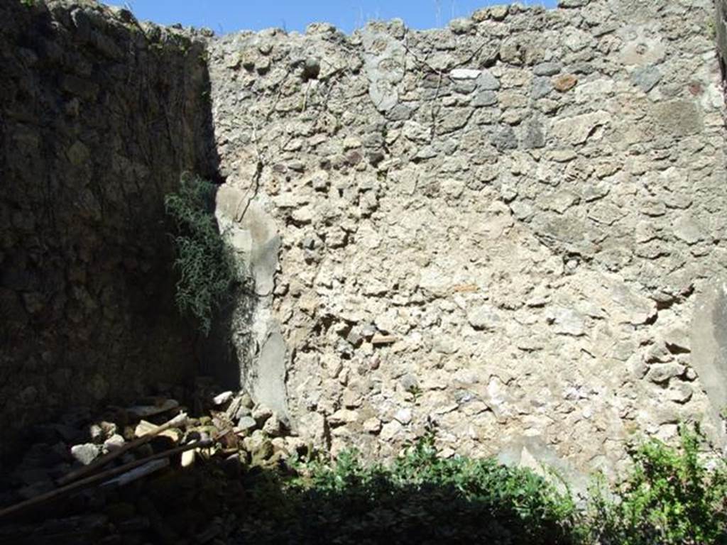 VIII.5.16 Pompeii. March 2009. Room 10, North wall and north west corner.