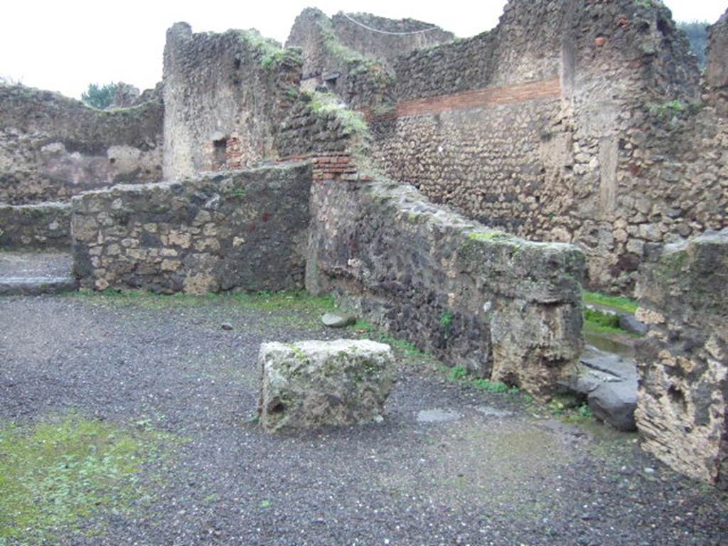 VIII.5.18 Pompeii. December 2005. Looking south west from VIII.5.19, towards entrance at VIII.5.18.