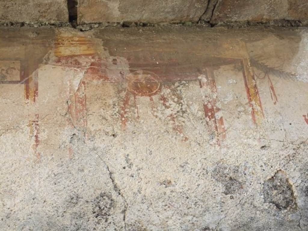 VIII.5.28 Pompeii. March 2009. Room 7, Oecus. Architectural painting on East wall.