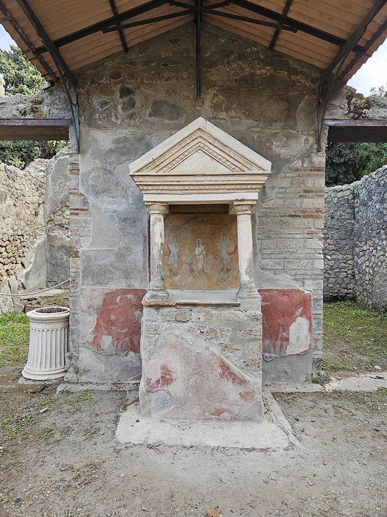 VIII.5.37 Pompeii. November 2024.
Room 1, lararium against east wall of atrium. Photo courtesy of Annette Haug.