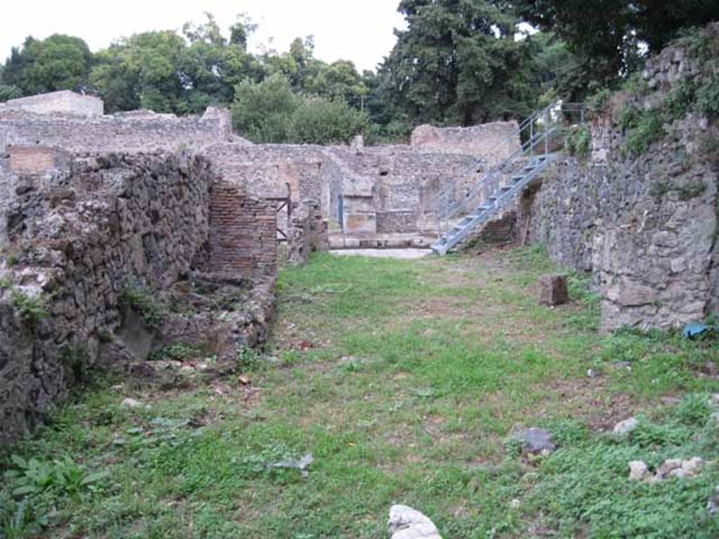 VIII.7.1 Pompeii. September 2010. Entrance rooms looking east towards Via Stabiana. Photo courtesy of Drew Baker.