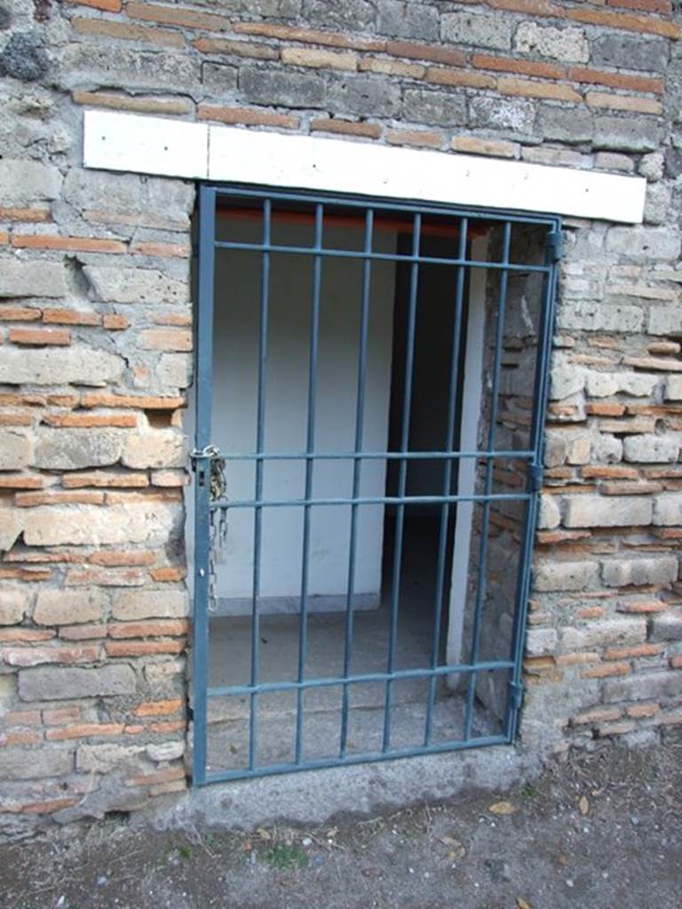 VIII.7.16 Pompeii. December 2007. Room on the east side.