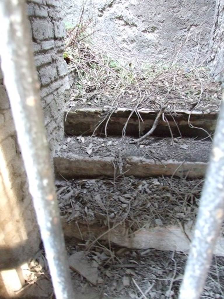 VIII.7.16 Pompeii. December 2007. Staircase on the east side.
