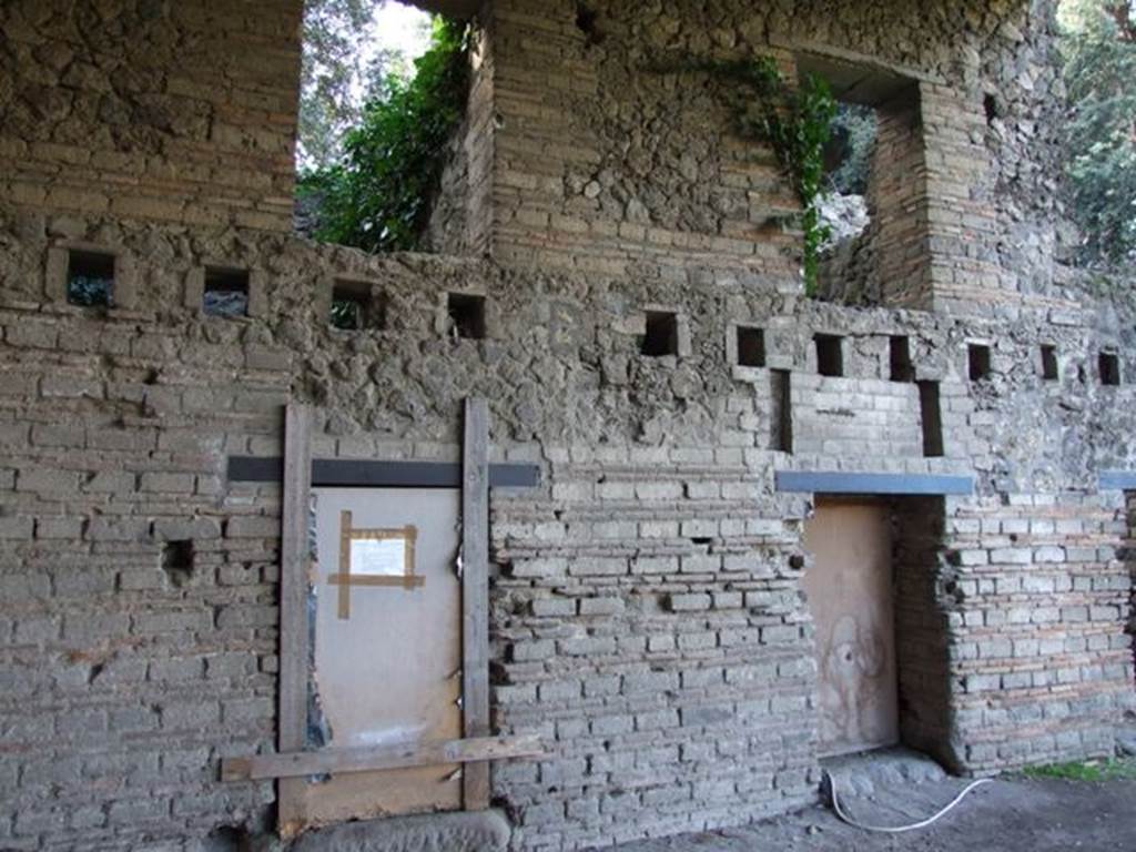 VIII.7.16 Pompeii. December 2007. Rooms in south west corner on west side.