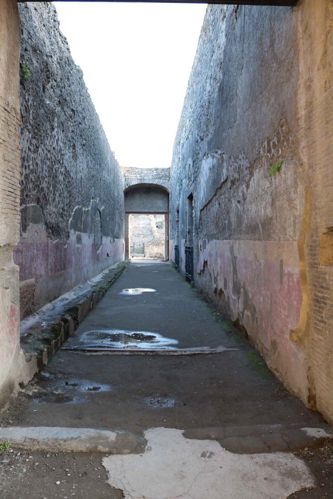 VIII.7.20 Pompeii. December 2018.
Looking east towards Via Stabiana. Photo courtesy of Aude Durand.