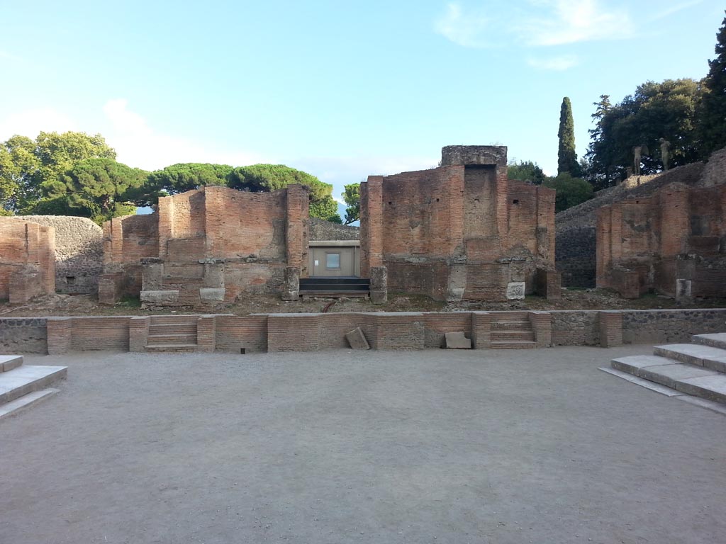 VIII.7.20 Pompeii. August 2016. Looking south towards stage. Photo courtesy of Maribel Velasco.