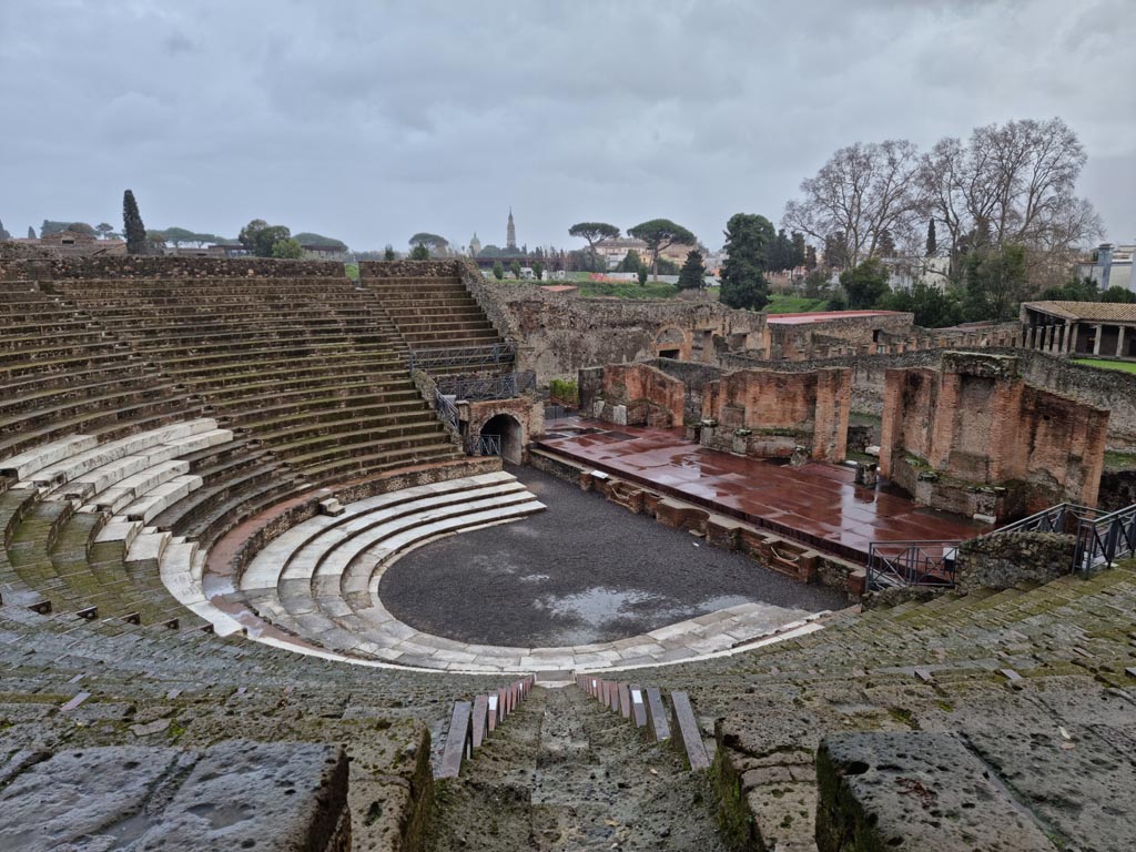 VIII.7.21 Pompeii. January 2023. Looking south-east across Large Theatre, from upper level. Photo courtesy of Miriam Colomer.