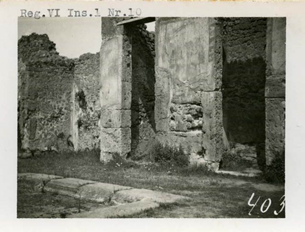 VIII.7.24 Pompeii, but according to Warsher this was VI.1.10. Pre-1937-1939.
Looking towards doorways on north side of atrium.
Photo courtesy of American Academy in Rome, Photographic Archive. Warsher collection no. 403.