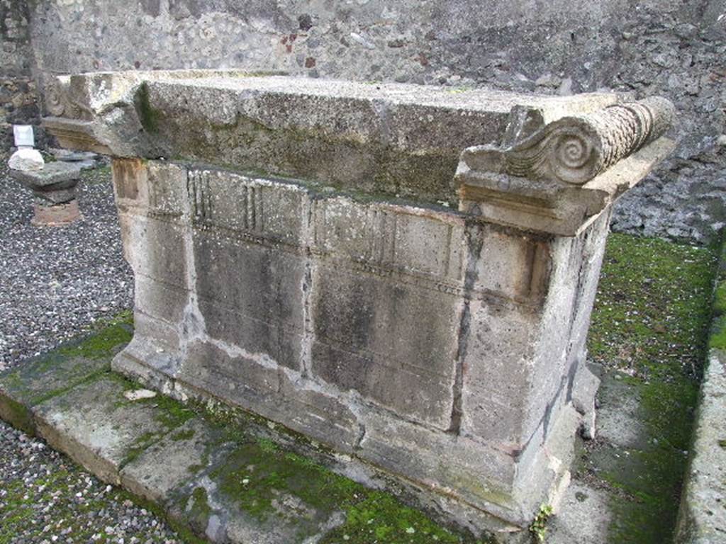 VIII.7.25 Pompeii. December 2006. North side of the altar.