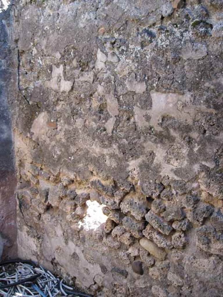 VIII.7.26 Pompeii. September 2010. South wall and south-east corner of second room on west side of atrium. Photo courtesy of Drew Baker.
