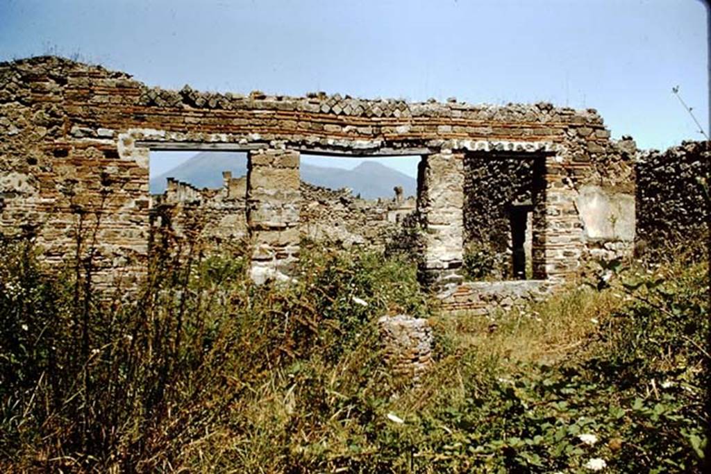 VIII.7.26 Pompeii. 1959. Looking north from north portico towards doorway, with two windows to atrium. Photo by Stanley A. Jashemski.
Source: The Wilhelmina and Stanley A. Jashemski archive in the University of Maryland Library, Special Collections (See collection page) and made available under the Creative Commons Attribution-Non Commercial License v.4. See Licence and use details.
J59f0261