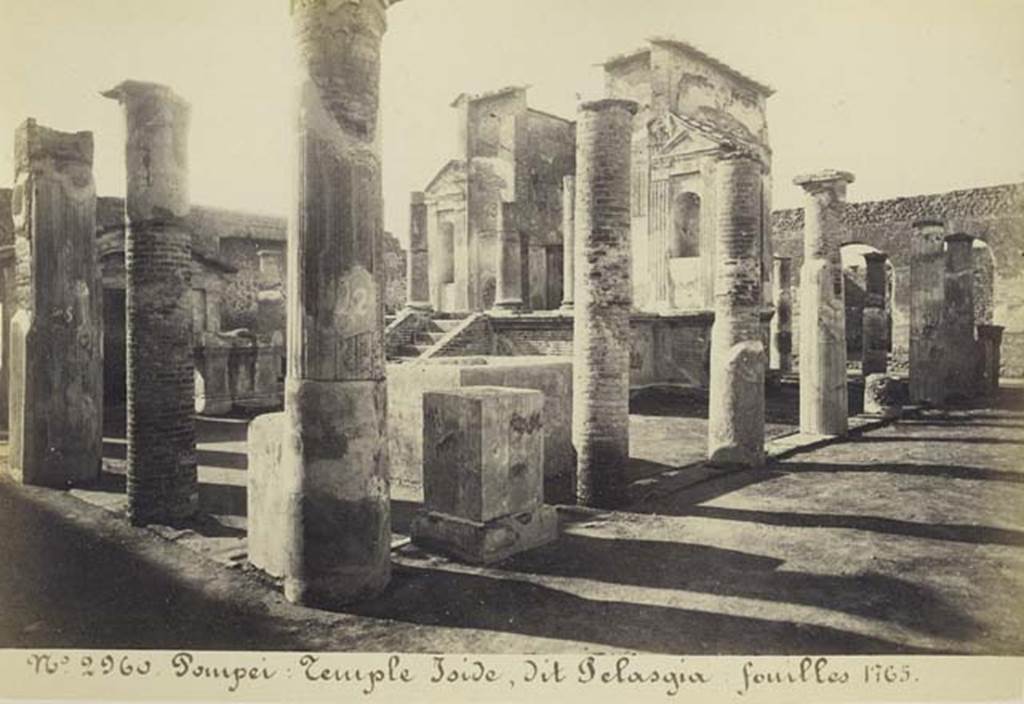 VIII.7.28 Pompeii. North portico from north-east corner of portico at entrance.
Old undated photograph by Amodio no. 2960, album dated c.1873.
Photo courtesy of Rick Bauer.