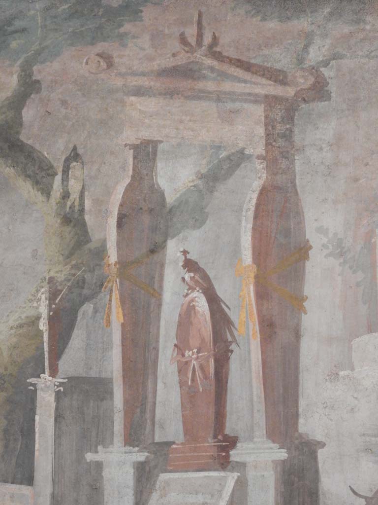 VIII.7.28 Pompeii. June 2019. Detail from painting of the ceremony of mourning and sacrifice for Osiris.
Painted panel from the east end (left) of the south wall of the Ekklesiasterion.
Detail of the sarcophagus of Osiris in the centre. Photo courtesy of Buzz Ferebee.
Now in Naples Archaeological Museum. Inventory number 8570.