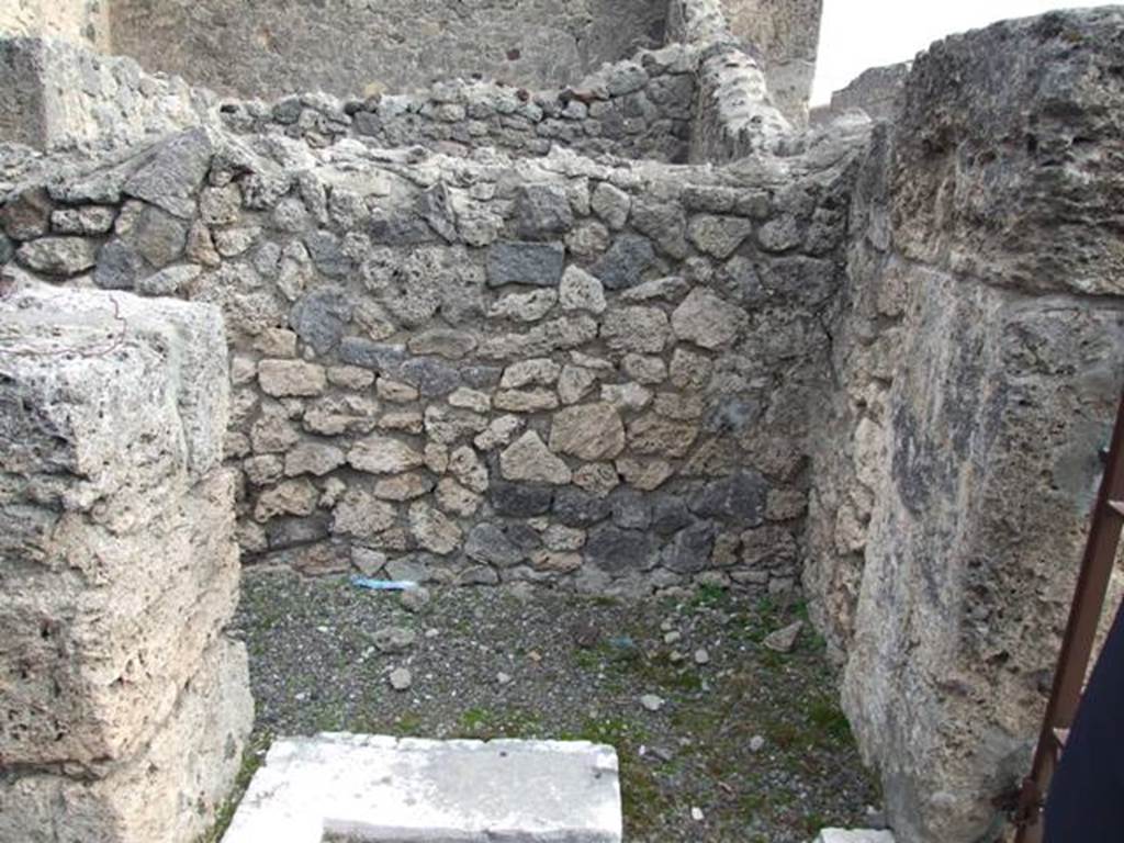 IX.1.20 Pompeii. December 2007. Room 1. Small lobby on east side of the fauces. A small door allowed entry when the house door was closed and which made an alcove when it was opened.