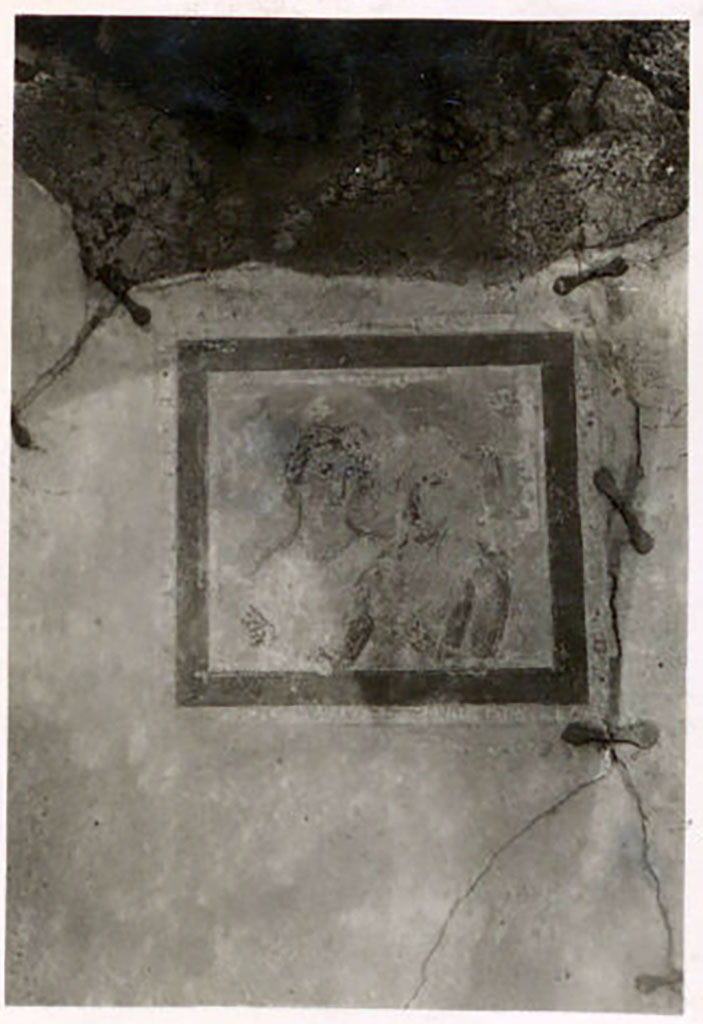 IX.1.22 Pompeii. Pre-1943. Room 19, wall painting on west wall at south end, Photo by Tatiana Warscher.
See Warscher, T. Codex Topographicus Pompeianus, IX.1. (1943), Swedish Institute, Rome. (no.134), p. 235.
