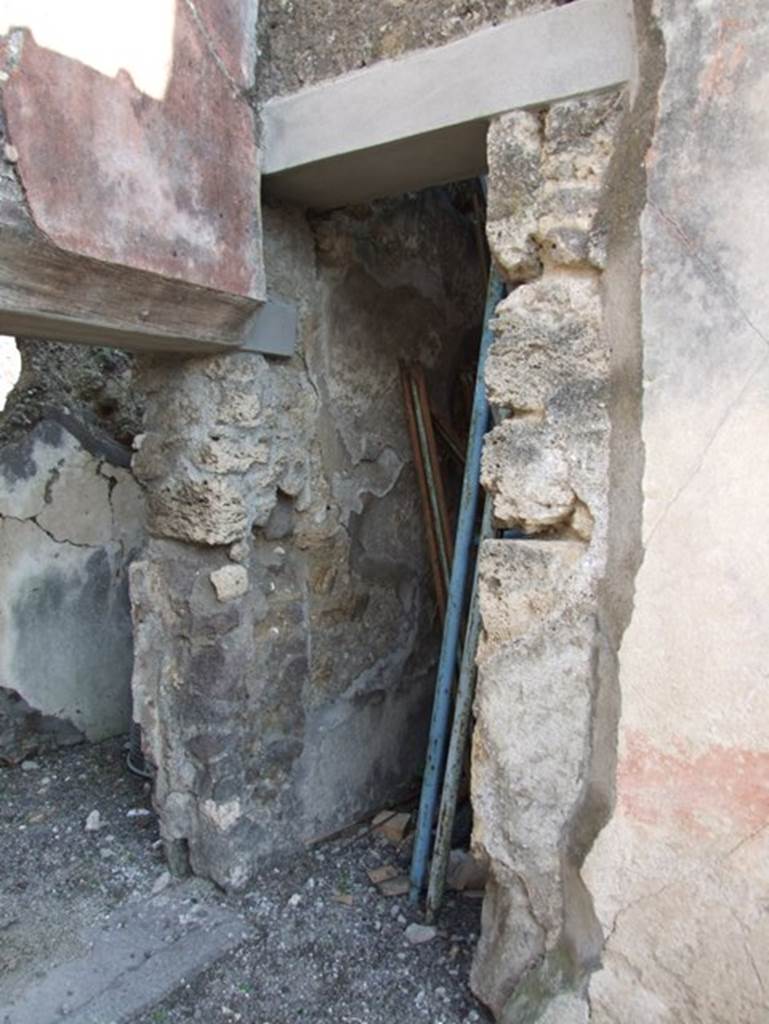 IX.2.16 Pompeii. March 2009. South-east corner of atrium.