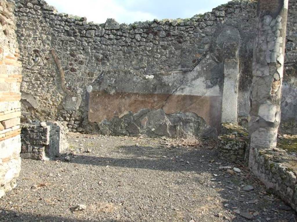 IX.2.21 Pompeii. March 2009. Room 10. East portico, looking south.