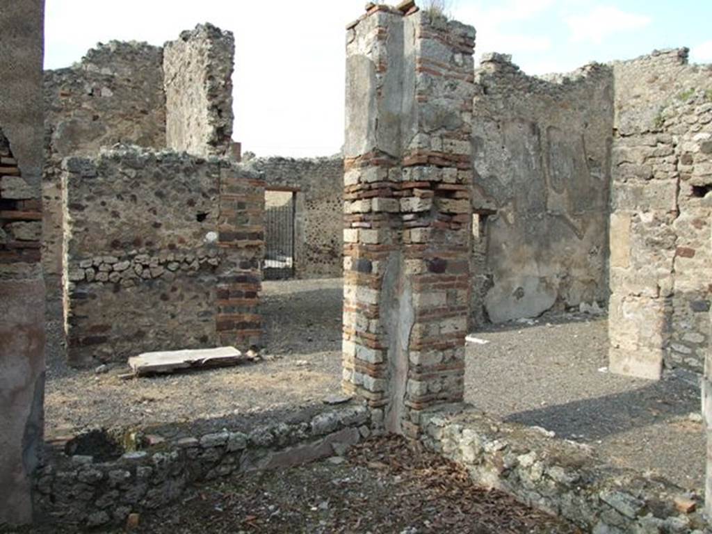 IX.2.21 Pompeii. March 2009. Room 11. Garden area. Looking north east towards atrium.