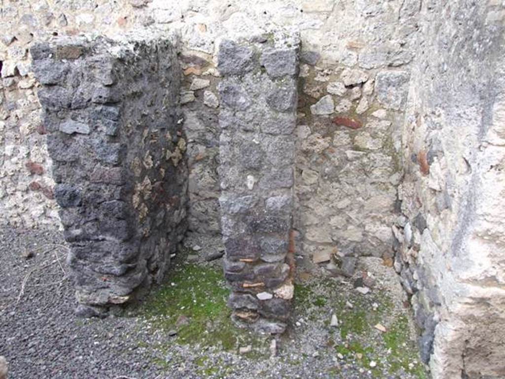 IX.2.24 Pompeii. March 2009. East side of corridor. Mangers?