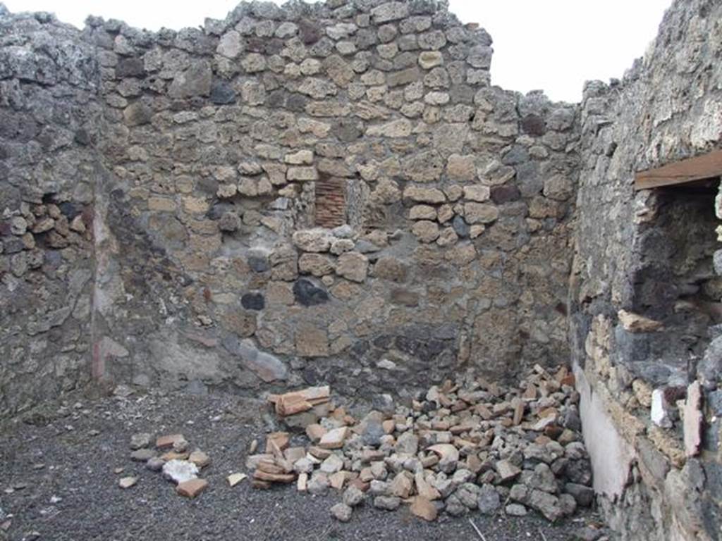 IX.2.24 Pompeii. March 2009. North wall in room on west side of corridor.