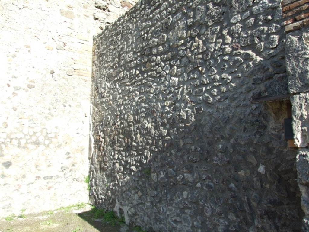IX.3.4 Pompeii. March 2009. South wall.