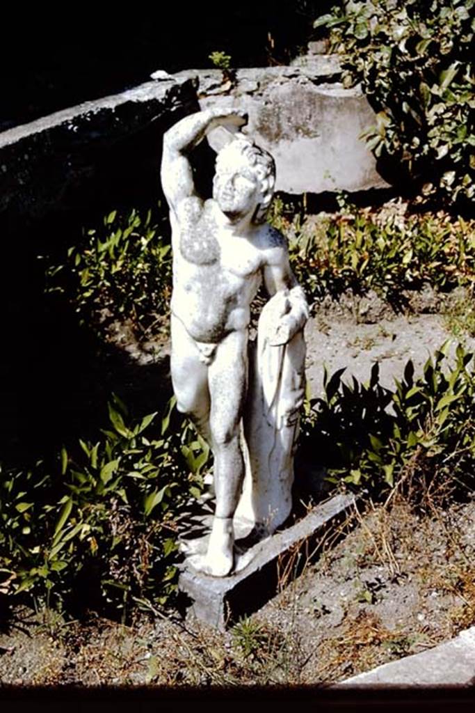 IX.3.5 Pompeii. 1966. Room 26, statuette of a young Satyr lifting his right arm above his head. Photo by Stanley A. Jashemski.
Source: The Wilhelmina and Stanley A. Jashemski archive in the University of Maryland Library, Special Collections (See collection page) and made available under the Creative Commons Attribution-Non Commercial License v.4. See Licence and use details.
J66f0285