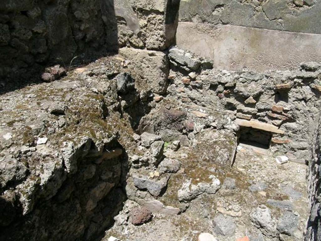 IX.3.14 Pompeii. June 2005. Looking north-west. Photo courtesy of Nicolas Monteix.

