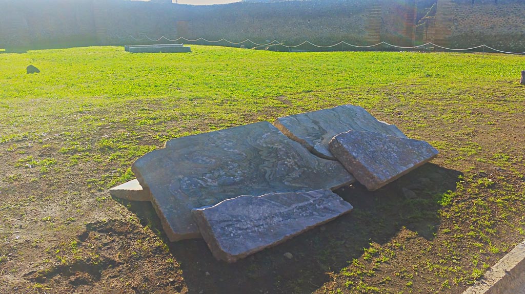 IX.4.18 Pompeii. December 2019. Looking south-west across Palaestra towards IX.4.10. Photo courtesy of Giuseppe Ciaramella.