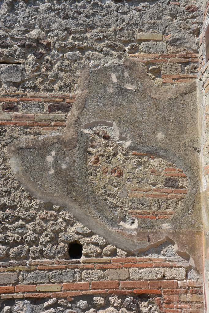 IX.5.1 Pompeii. May 2017. Detail of remaining stucco on west wall in north-west corner.
Foto Christian Beck, ERC Grant 681269 DÉCOR.