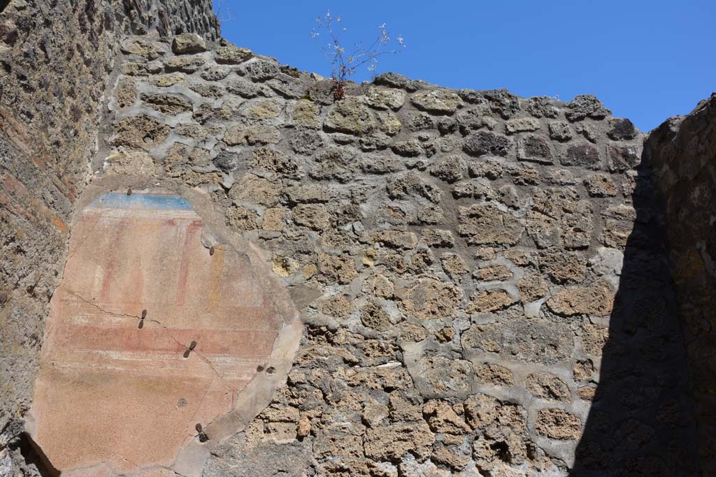 IX.5.2 Pompeii. May 2017. Room �n�, looking towards upper north wall.
Foto Christian Beck, ERC Grant 681269 D�COR.

