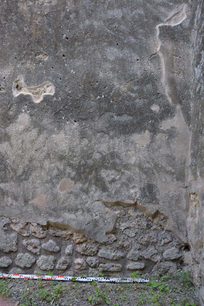 IX.5.2 Pompeii. May 2017. Room ‘r’, south wall in south-west corner.
Foto Christian Beck, ERC Grant 681269 DÉCOR.